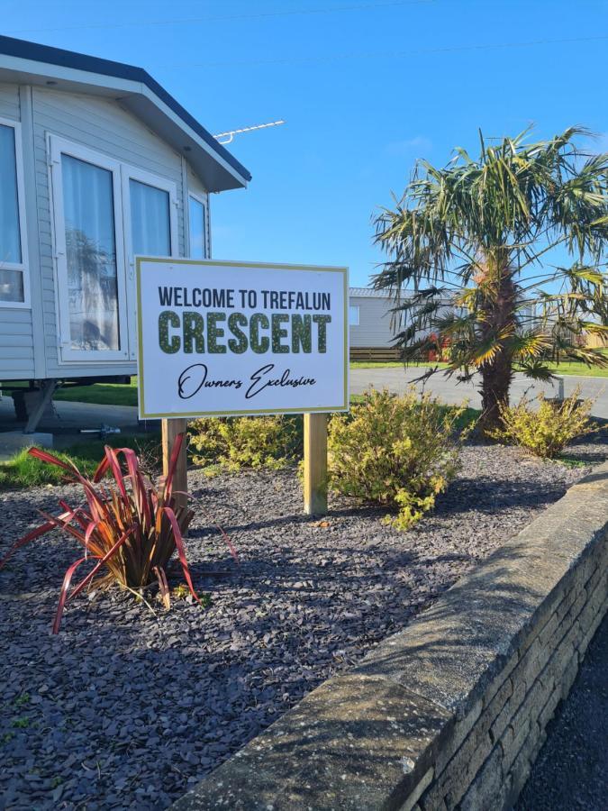 Beautiful 2 Bedroom Caravan, Holiday Park Tenby Saint Florence Dış mekan fotoğraf