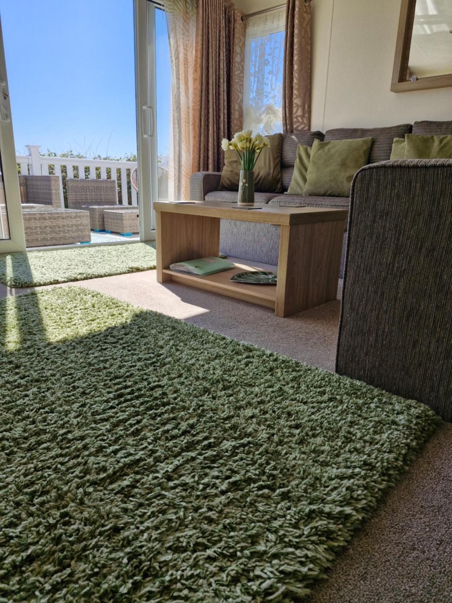 Beautiful 2 Bedroom Caravan, Holiday Park Tenby Saint Florence Dış mekan fotoğraf